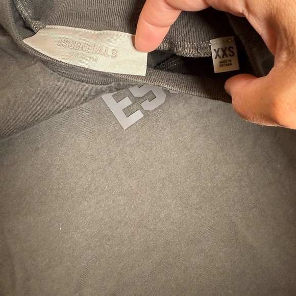 Fear of God Essentials Brown T-Shirt Size XXS – Like New - Picture 3 of 3